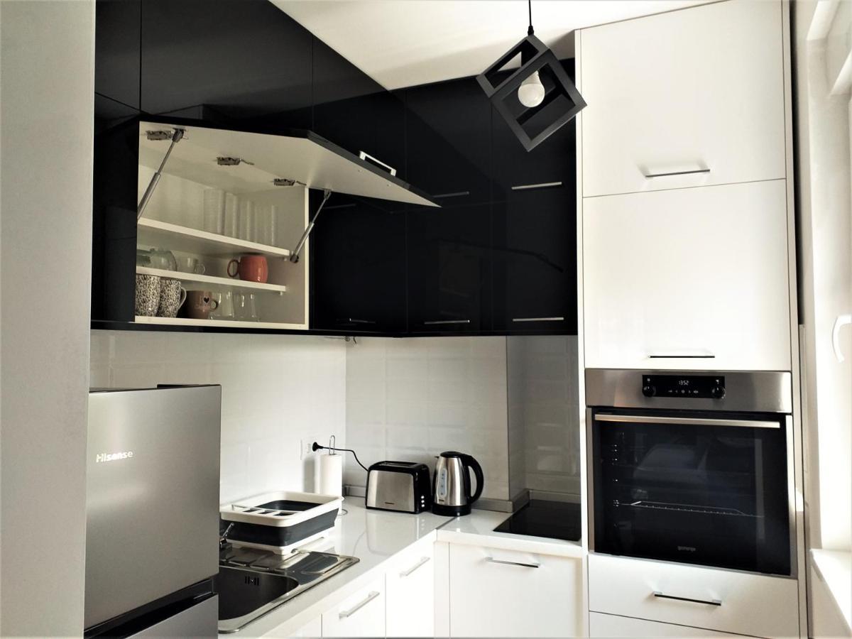 Apartman Astra Sremska Mitrovica Extérieur photo